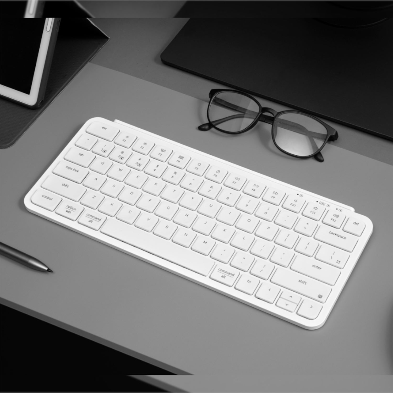 Keychron B1 Pro Ultra-Slim 75% Wireless Keyboard – Ivory White